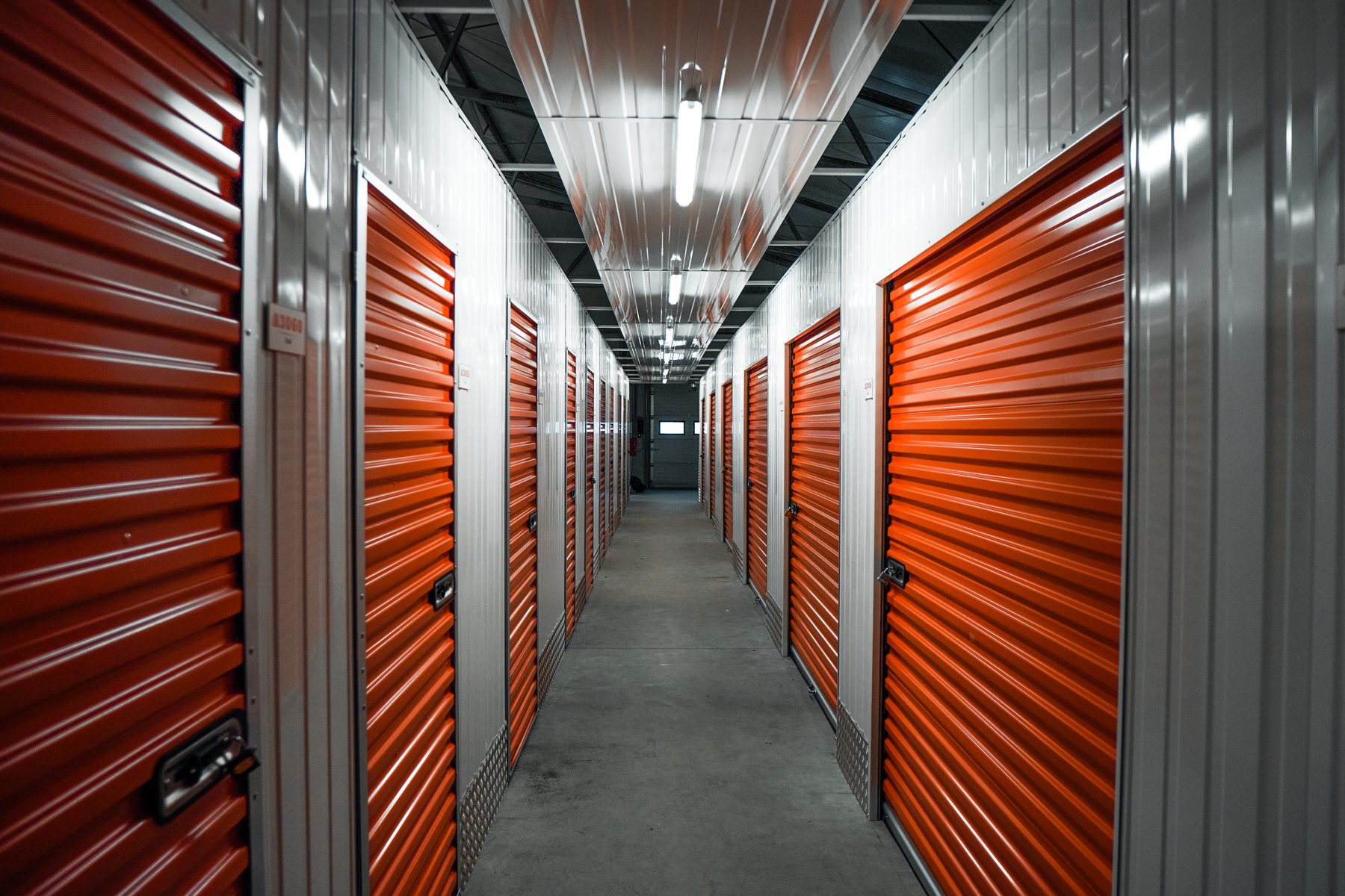 Storage unit 16 m²